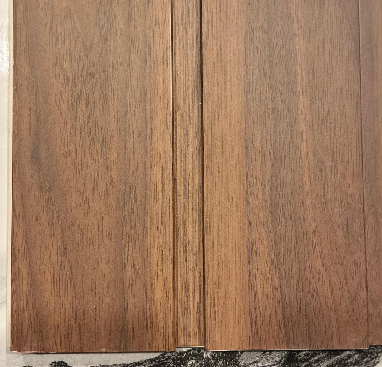 Enigma Series — Edge profile detail.